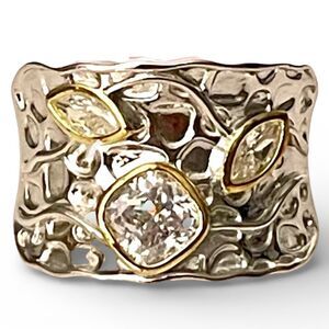 NWT Gorgeous Sz 9 Sterling Silver .925 Thick Abstract Shape Rare Unique Ring